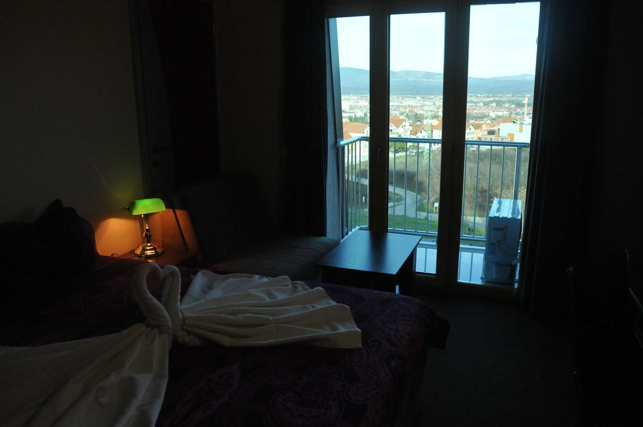 Hotel Vidikovac Nis Ngoại thất bức ảnh